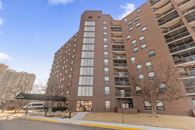 6615 Lake Shore Dr S Unit 515, Richfield, MN 55423 - view of apartment building / complex