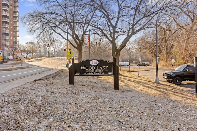 6615 Lake Shore Dr S Unit 515, Richfield, MN 55423 - view of community sign