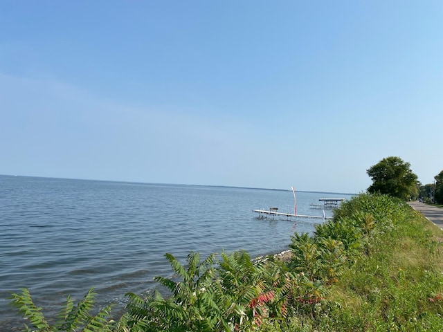 view of water feature