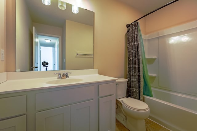 bathroom featuring shower / bathtub combination with curtain, toilet, vanity, and tile patterned flooring