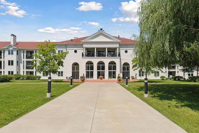 exterior space with a lawn