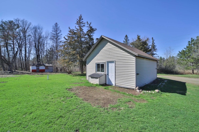 view of outbuilding featuring an outbuilding