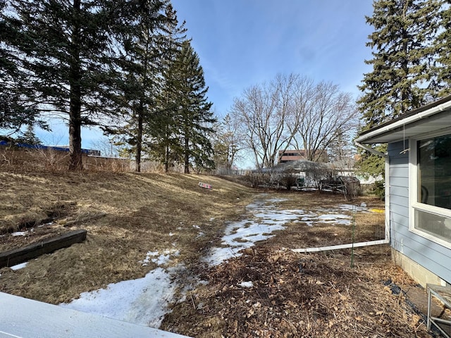 view of yard featuring fence