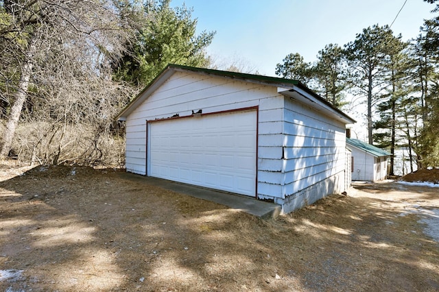 view of detached garage