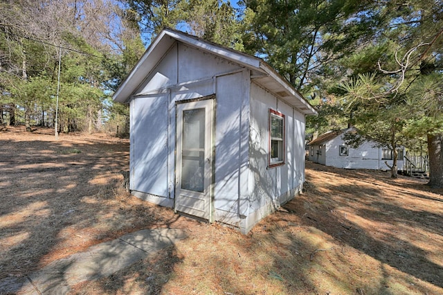 view of outbuilding featuring an outbuilding