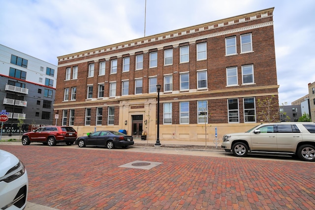 view of building exterior