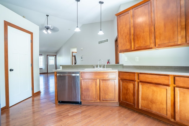 1550 Lincoln Park Dr S, Saint Paul, MN 55075 - photo 5