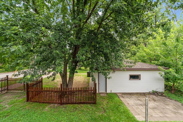 view of yard with a patio area and fence