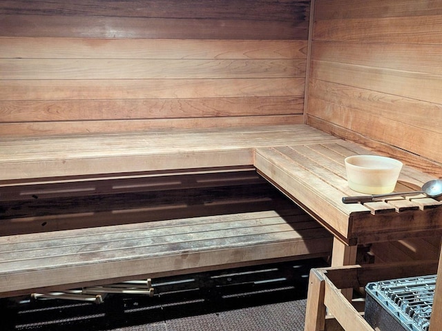 13580 Technology Dr Unit 3202, Eden Prairie, MN 55344 - sauna with wooden walls