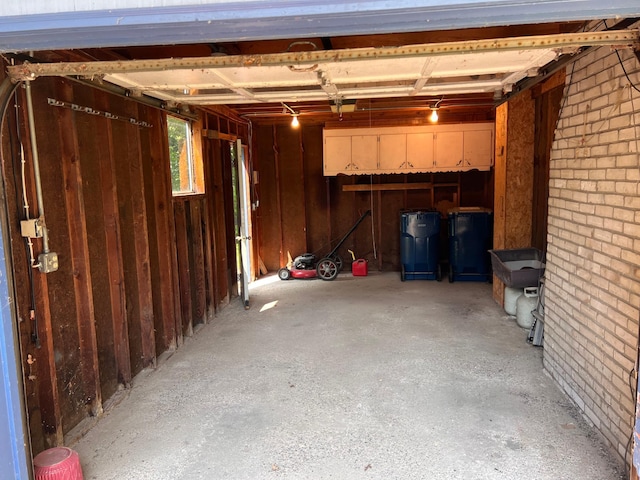 1711 Winnetka Ave N, Golden Valley, MN 55427 - view of garage
