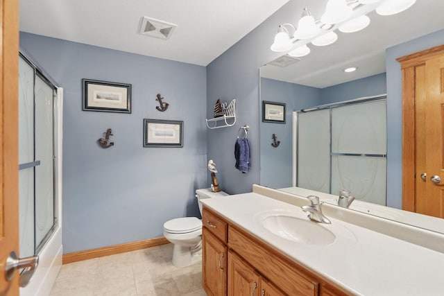 bathroom with vanity, baseboards, visible vents, toilet, and a chandelier