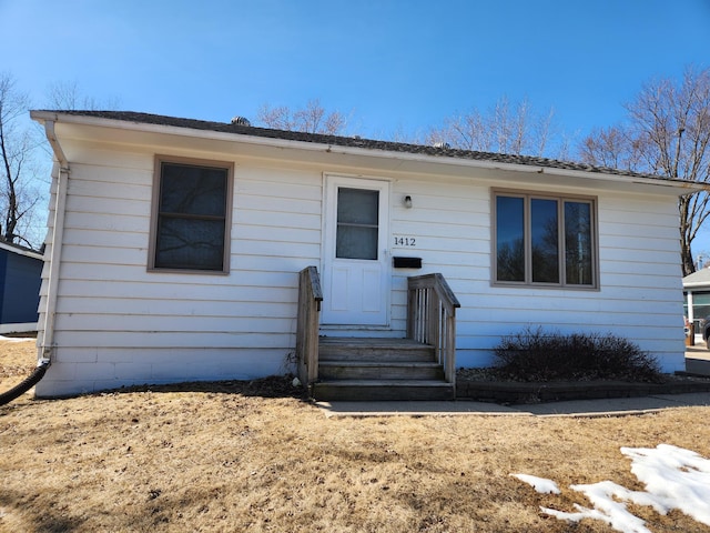 view of front of property