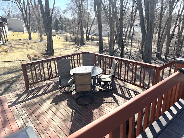 deck featuring outdoor dining space