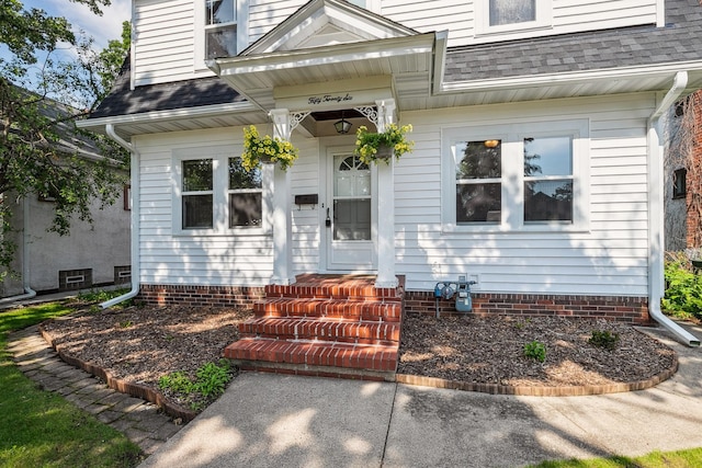 5026 Nokomis Ave, Minneapolis, MN 55417 - doorway to property with a shingled roof