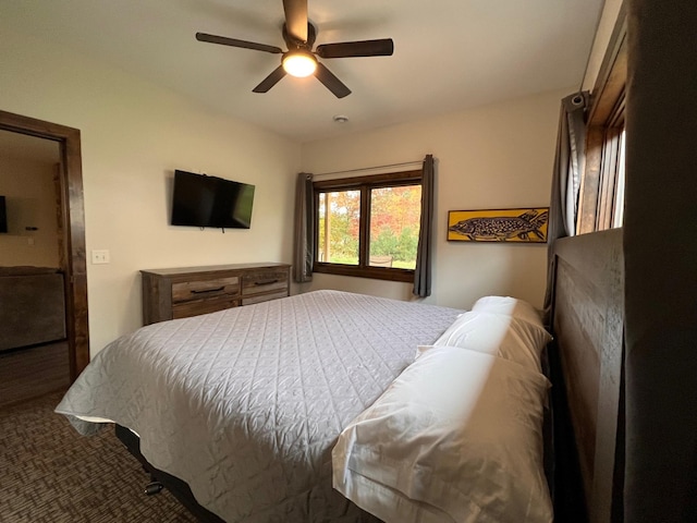 bedroom with a ceiling fan