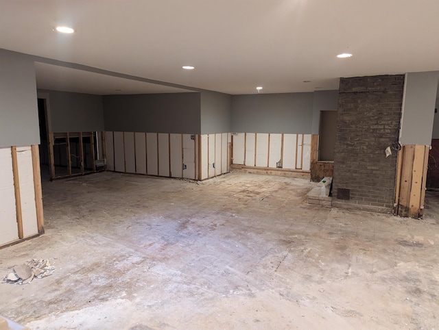 basement featuring recessed lighting