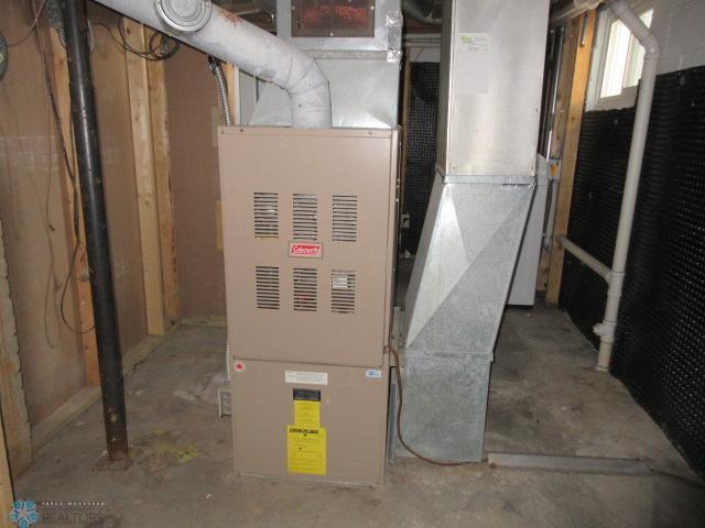 utilities with heating unit