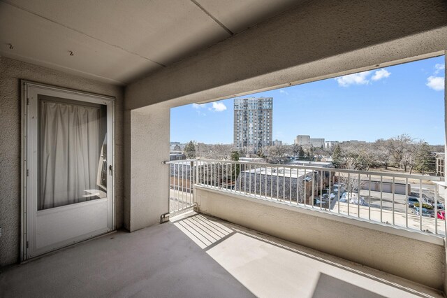 6400 York Ave S Unit 505, Edina, MN 55435 - balcony with a view of city