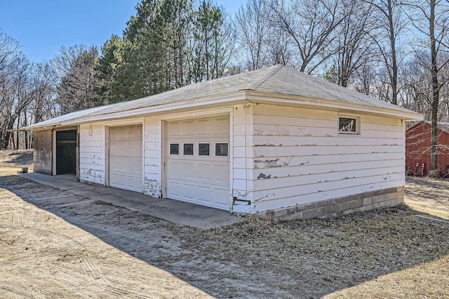 view of detached garage