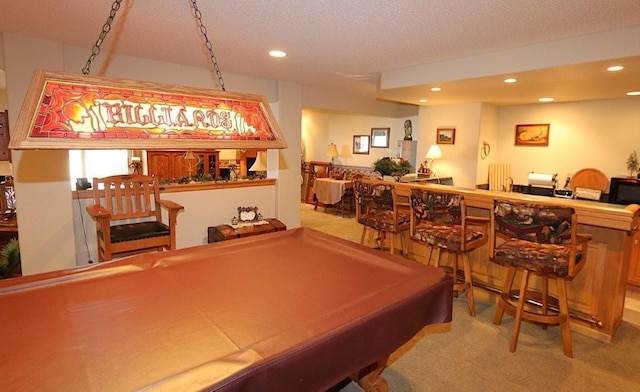 game room with billiards, bar area, and recessed lighting