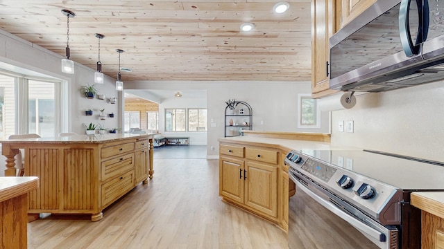 kitchen with light wood finished floors, open floor plan, pendant lighting, wooden ceiling, and stainless steel appliances