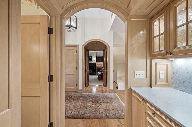 781 Ferndale Rd N, Orono, MN 55391 - hallway featuring arched walkways