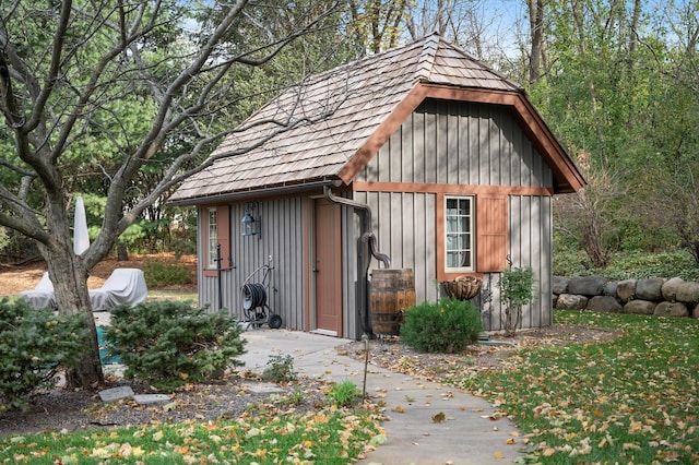 781 Ferndale Rd N, Orono, MN 55391 - view of outbuilding with an outdoor structure