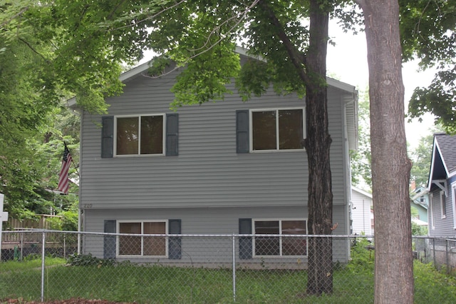 220 35th Ave N, Saint Cloud, MN 56303 - rear view of house
