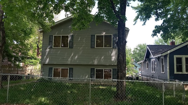 220 35th Ave N, Saint Cloud, MN 56303 - rear view of house