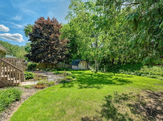 5109 Richmond Dr, Edina, MN 55436 - view of yard