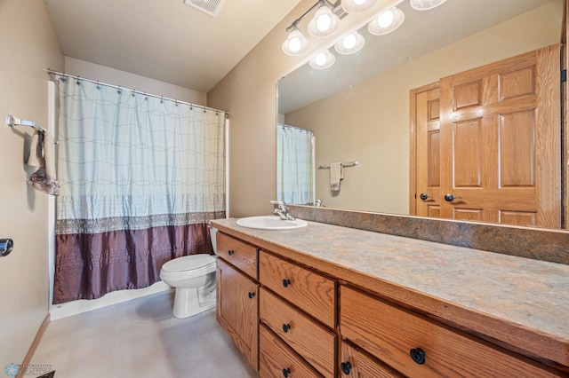 full bath with vanity, shower / bathtub combination with curtain, visible vents, tile patterned floors, and toilet