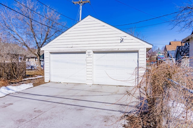 view of detached garage