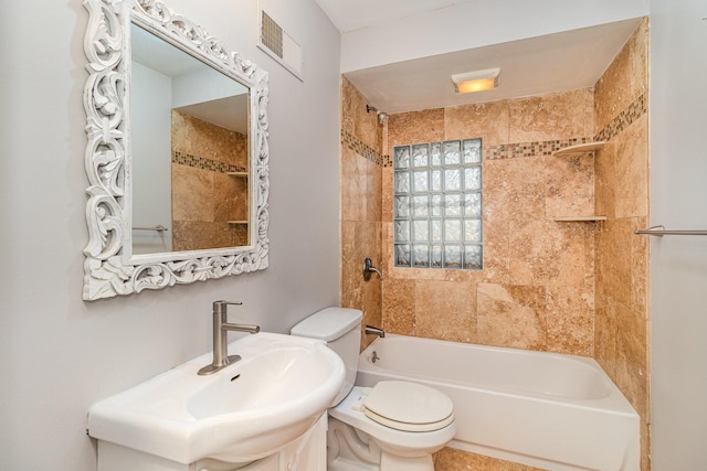 5544 Spruce Rd, Mound, MN 55364 - full bathroom with toilet and shower / bathtub combination