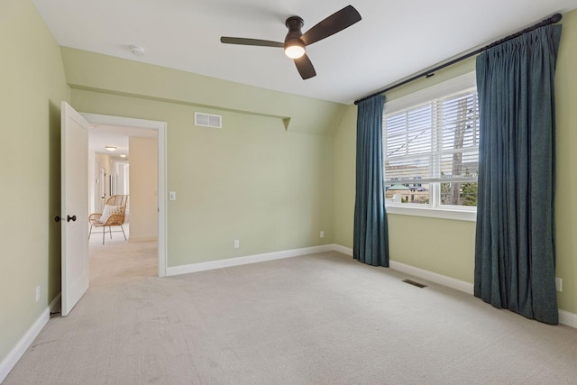 38 Mississippi River Blvd N, Saint Paul, MN 55104 - empty room featuring ceiling fan, light carpet, and baseboards