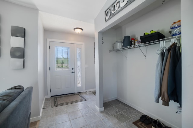 18492 120th St SE, Big Lake, MN 55309 - foyer entrance featuring baseboards