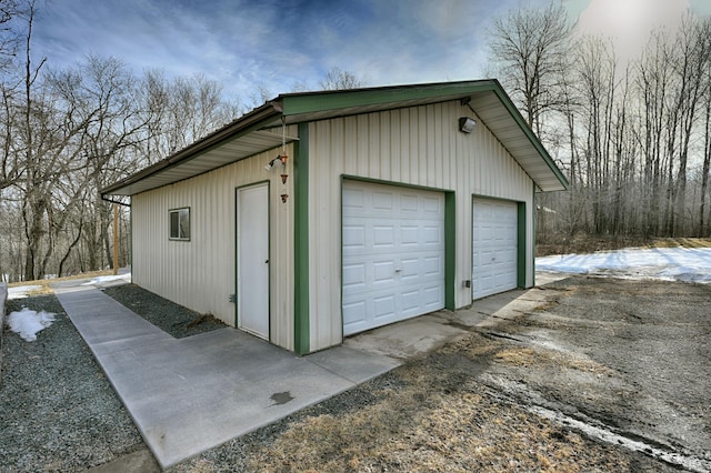 view of detached garage