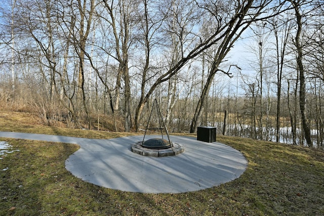 view of patio with an outdoor fire pit