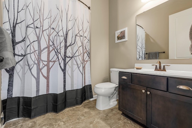 6627 133rd St, Savage, MN 55378 - bathroom featuring toilet, vanity, and a shower with shower curtain