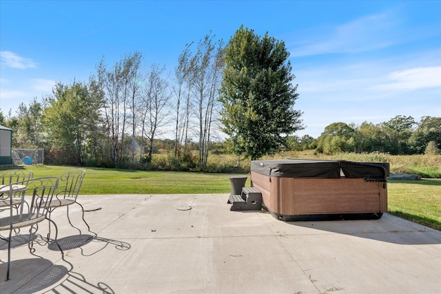 view of patio featuring a hot tub