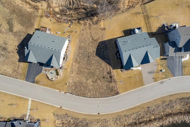 9221 Maas Dr, Minnetrista, MN 55375 - photo 2