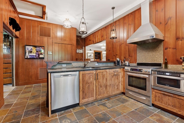 405 Carpenters Pt, Wayzata, MN 55391 - photo 50