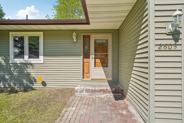 2605 Forest St, Maplewood, MN 55109 - view of doorway to property