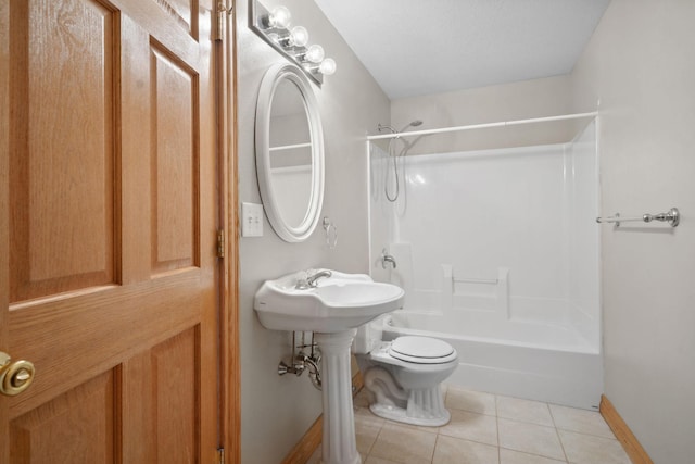 572 172nd St, Pleasant Valley Twp, WI 54015 - full bath with tile patterned floors and shower / tub combination