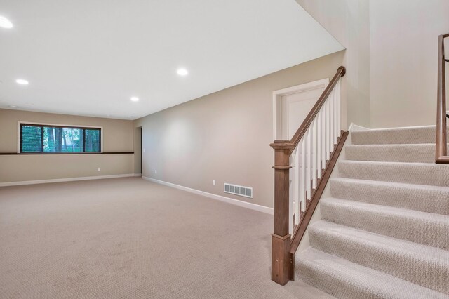 10597 Kingsfield Ln, Woodbury, MN 55129 - photo 24