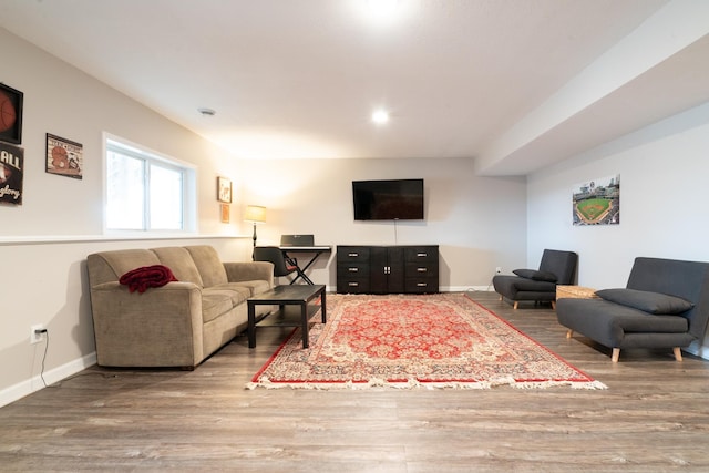 460 14th St NW, New Brighton, MN 55112 - living area featuring wood finished floors and baseboards
