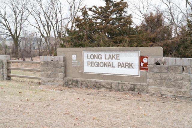 460 14th St NW, New Brighton, MN 55112 - community sign with fence