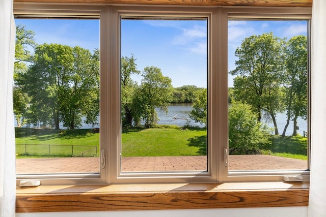 332 Riverside Ave S, Sartell, MN 56377 - entryway with a water view