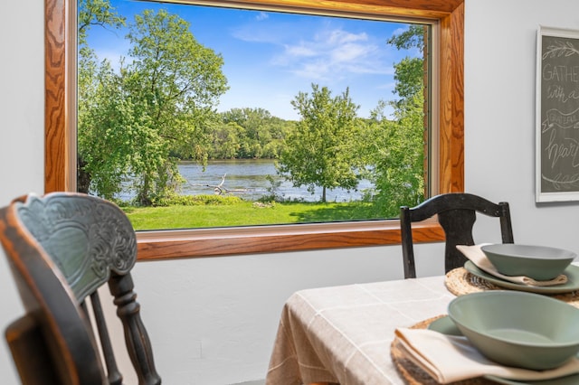 332 Riverside Ave S, Sartell, MN 56377 - interior space featuring a water view
