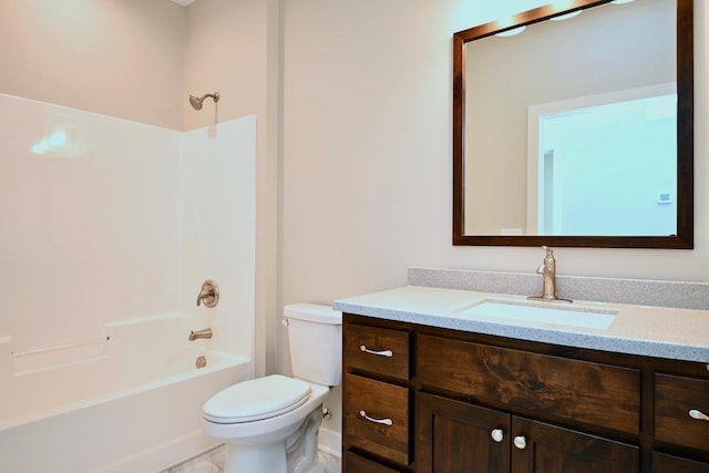 633 Manheim Ave, Saint Charles, MN 55972 - bathroom with toilet, vanity, and washtub / shower combination