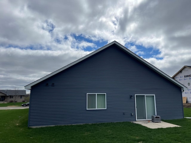 841 Grant St, Ellsworth, WI 54011 - photo 3